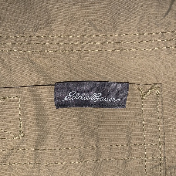 Men’s shorts - Picture 3 of 4